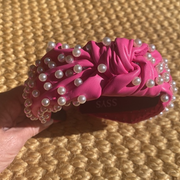 NWT SSYS Pink Faux Leather with White Pearls Knotted Headband - Picture 2 of 7